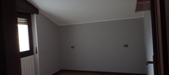 8 rooms House in Talamona, Italy No. 90366 42