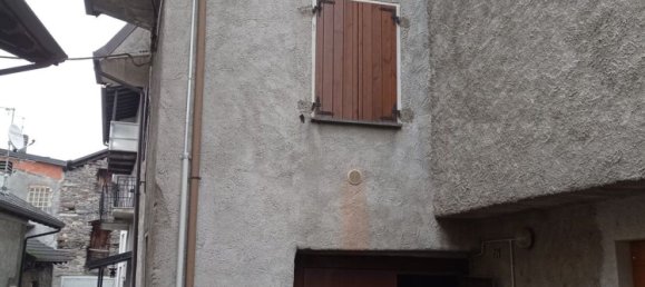 8 rooms House in Talamona, Italy No. 90366 19
