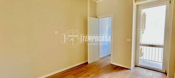 Apartamento de 1 dormitorio en Turin, Italy No. 347109 3