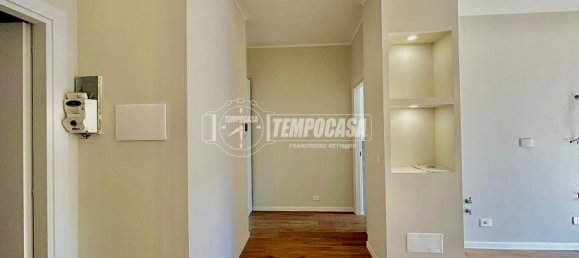 Apartamento de 1 dormitorio en Turin, Italy No. 347109 6