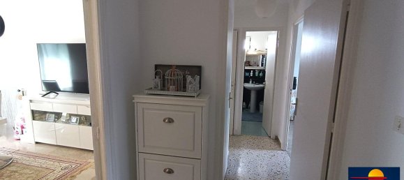 Apartamento de 2 dormitorios en Ajaccio, France No. 53209 3