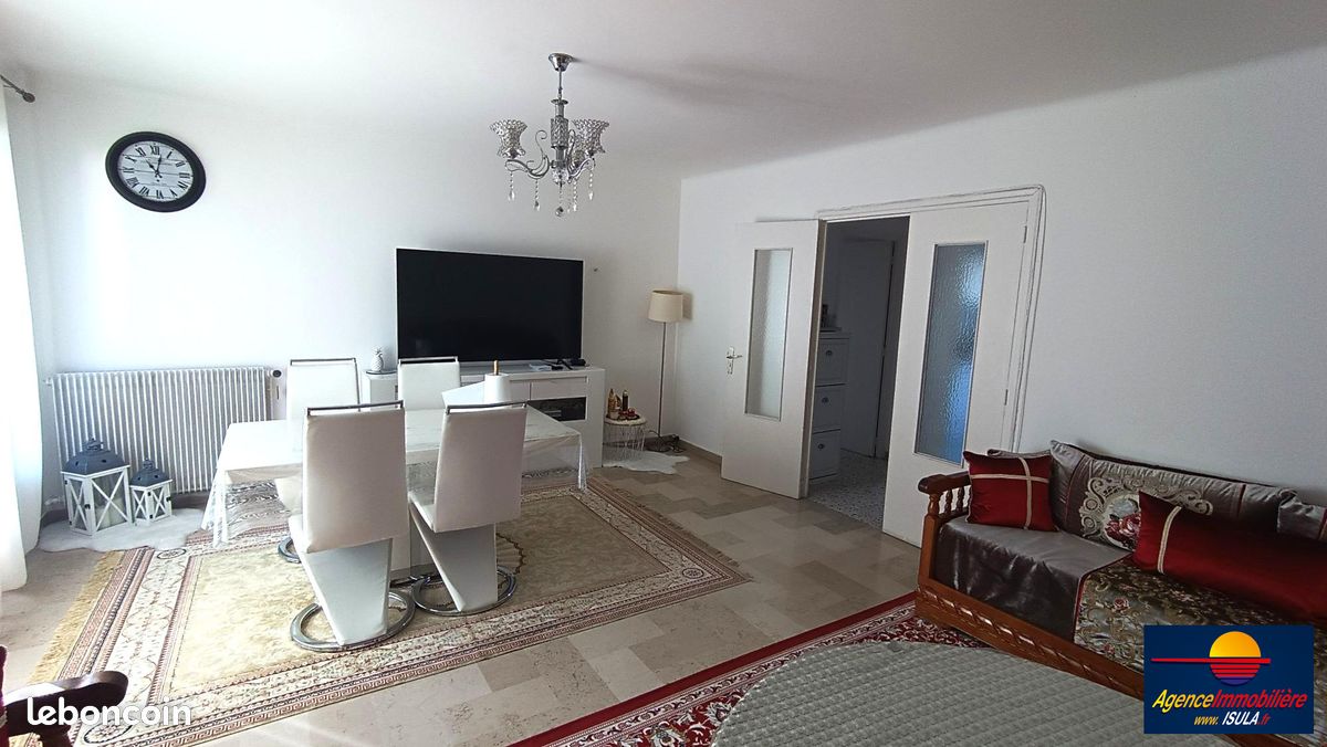 Apartamento de 2 dormitorios en Ajaccio, France No. 53209