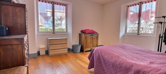 5 bedrooms House in Cluses, France No. 208300 3