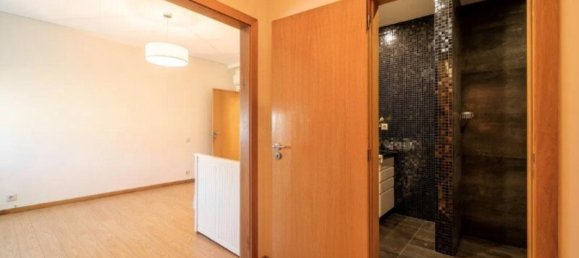 5 غرف نوم فيلا في Castelo da Maia, Portugal رقم 136313 11