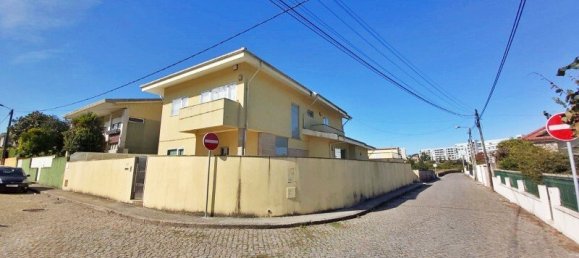 5 غرف نوم فيلا في Castelo da Maia, Portugal رقم 136313 25