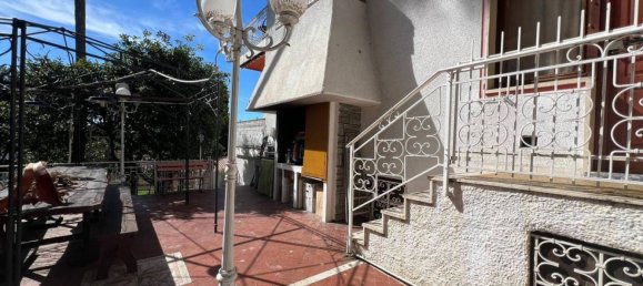 4 bedrooms Villa in Sanremo, Italy No. 159629 19