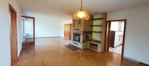 6 rooms House in Saarland, Germany No. 25399 3