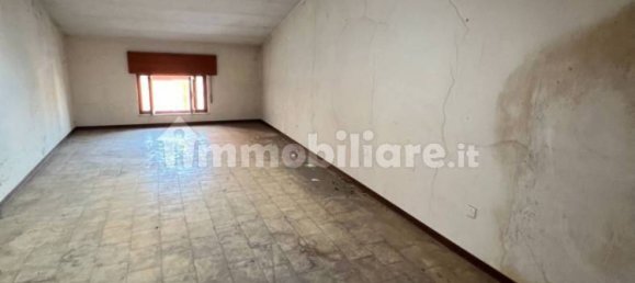 Casa T2 em San Giovanni Lupatoto, Italy N.º 360621 9