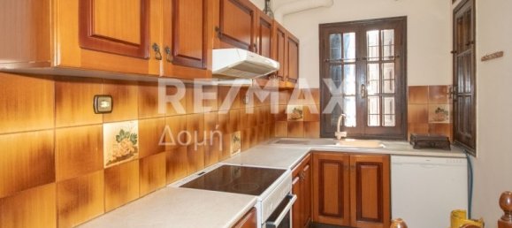 Недвижимость с 4 спальнями в Магнисия, Греция № 755 9