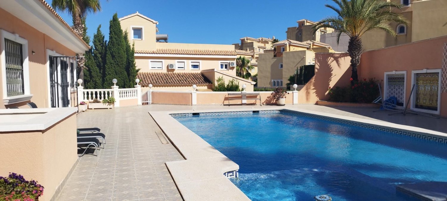 5 bedrooms House in Calpe, Spain No. 166441