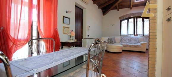 3 rooms Apartment in Cava Manara, Italy No. 259356 2