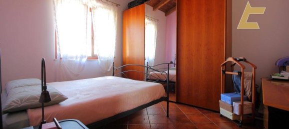 3 rooms Apartment in Cava Manara, Italy No. 259356 7