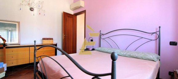 3 rooms Apartment in Cava Manara, Italy No. 259356 8