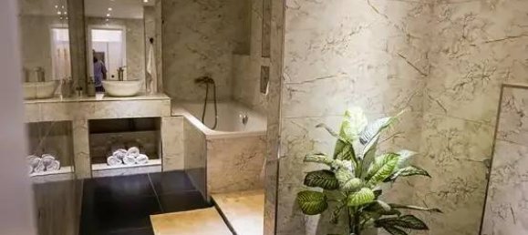 Studio à Charlottenburg, Germany No. 68458 2