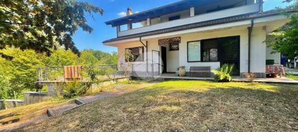 4 bedrooms Villa in Avigliana, Italy No. 315713 3