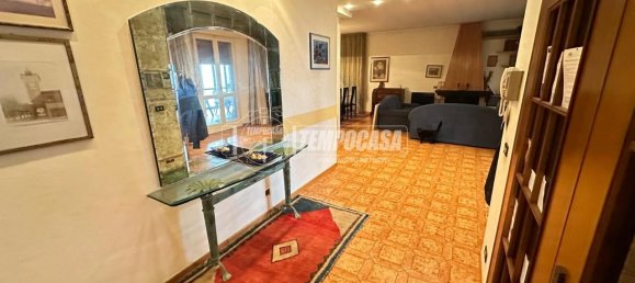5 rooms Apartment in San Felice sul Panaro, Italy No. 9275 11