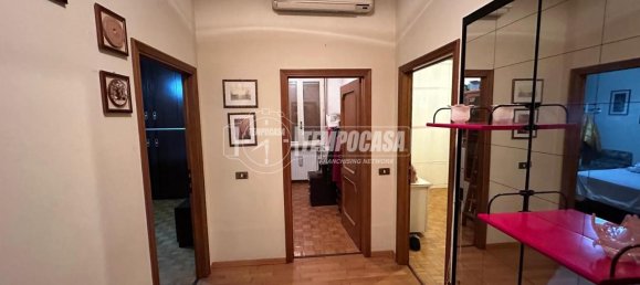 5 rooms Apartment in San Felice sul Panaro, Italy No. 9275 13