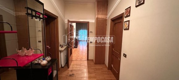 5 rooms Apartment in San Felice sul Panaro, Italy No. 9275 3