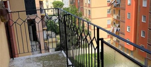 Квартира с 7 комнатами в Бриндизи, Италия № 103990 10