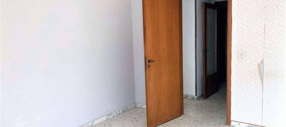 Квартира с 7 комнатами в Бриндизи, Италия № 103990 11