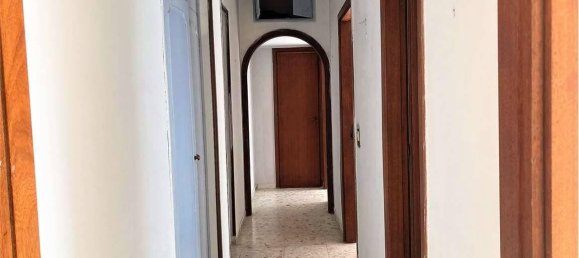 Квартира с 7 комнатами в Бриндизи, Италия № 103990 7