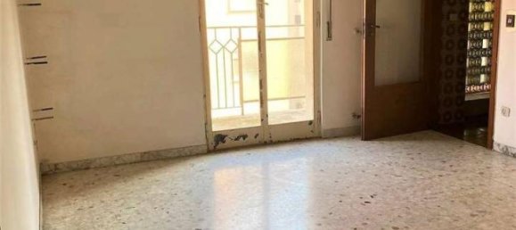 Квартира с 7 комнатами в Бриндизи, Италия № 103990 4