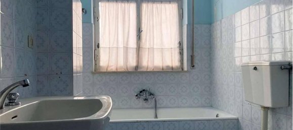 Квартира с 7 комнатами в Бриндизи, Италия № 103990 12