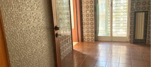 Квартира с 7 комнатами в Бриндизи, Италия № 103990 5