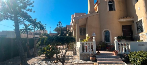 4 bedrooms Villa in Cartagena, Spain No. 32194 5