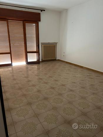 5-salle Appartement à Porto Tolle, Italy No. 298550