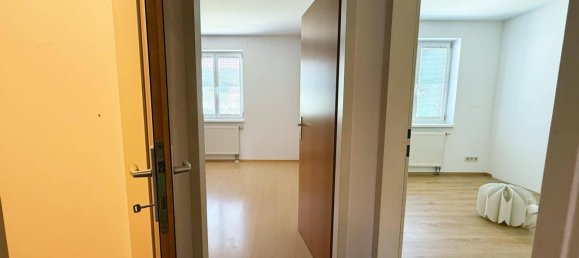 Apartamento de 2 dormitorios en Persenbeug-Gottsdorf, Austria No. 741 27