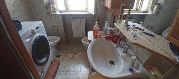 3 rooms Apartment in Lisciano Niccone, Italy No. 152042 10