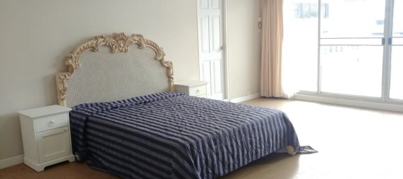 4 bedrooms Condo in Bangkok, Thailand No. 11266 5