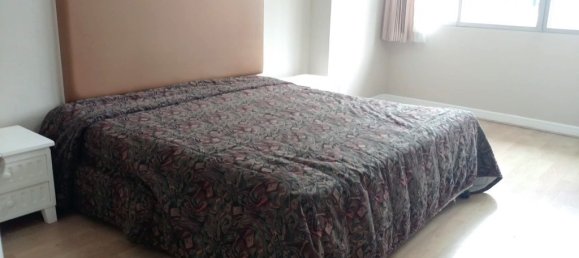 4 bedrooms Condo in Bangkok, Thailand No. 11266 9