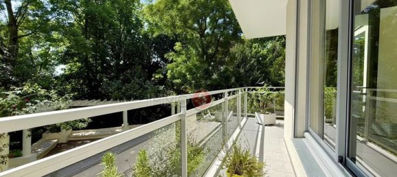 2 bedrooms Apartment in Le Raincy, France No. 354686 6