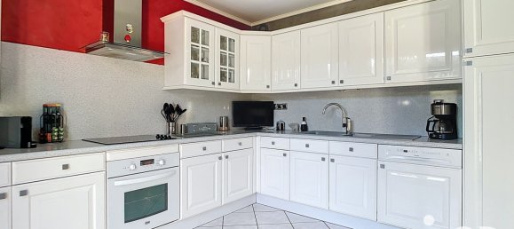 Дом с 6 комнатами в Шарже, Франция № 326927 6