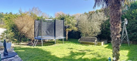 Дом с 6 комнатами в Шарже, Франция № 326927 14