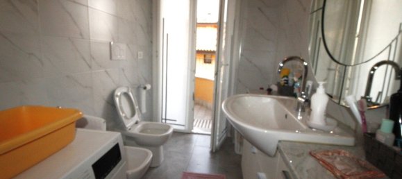 Apartamento de 2 dormitorios en Legnano, Italy No. 84489 14