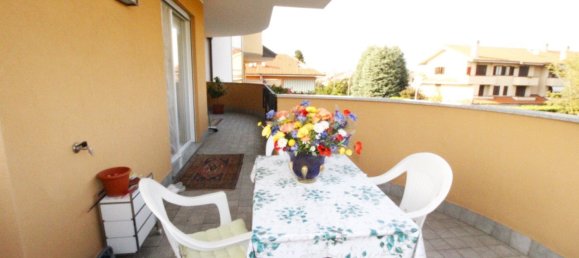 Apartamento de 2 dormitorios en Legnano, Italy No. 84489 6