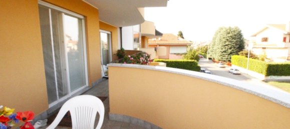 Apartamento de 2 dormitorios en Legnano, Italy No. 84489 7