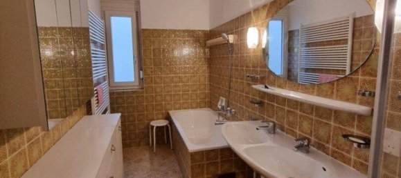 Квартира с 4 комнатами в Майдлинг, Австрия № 241978 4