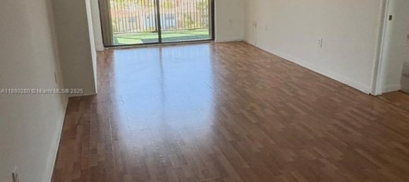 2 bedrooms Commercial property for sale in Miami, Miami-Dade, Florida, USA № 614775 19