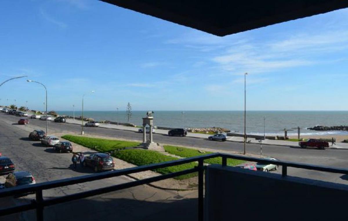 Apartamento T3 em Buenos Aires, Argentina N.º 19948