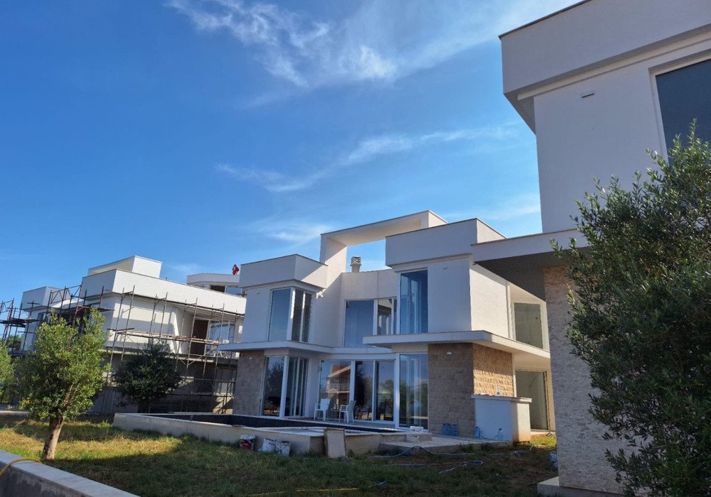 3 bedrooms House in Kotor, Montenegro No. 1822