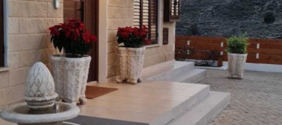 Villa de 3 dormitorios en Nicosia, Cyprus No. 19531 3