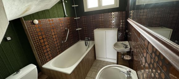 3 bedrooms House in Ceaulmont, France No. 157121 9