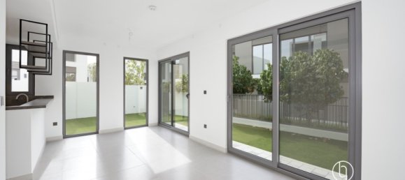 4 bedrooms Villa in Tilal Al Ghaf, UAE No. 119982 4