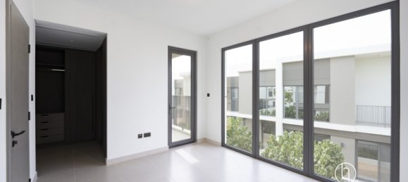 4 bedrooms Villa in Tilal Al Ghaf, UAE No. 119982 7