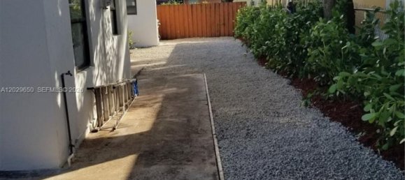 2 chambres villa à louer à Miami, Miami-Dade, Florida, USA № 614999 4