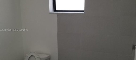 2 chambres villa à louer à Miami, Miami-Dade, Florida, USA № 614999 6